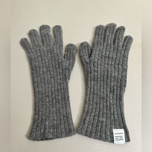 NWOT - Frank and Oak Women’s Wool Blended Gloves